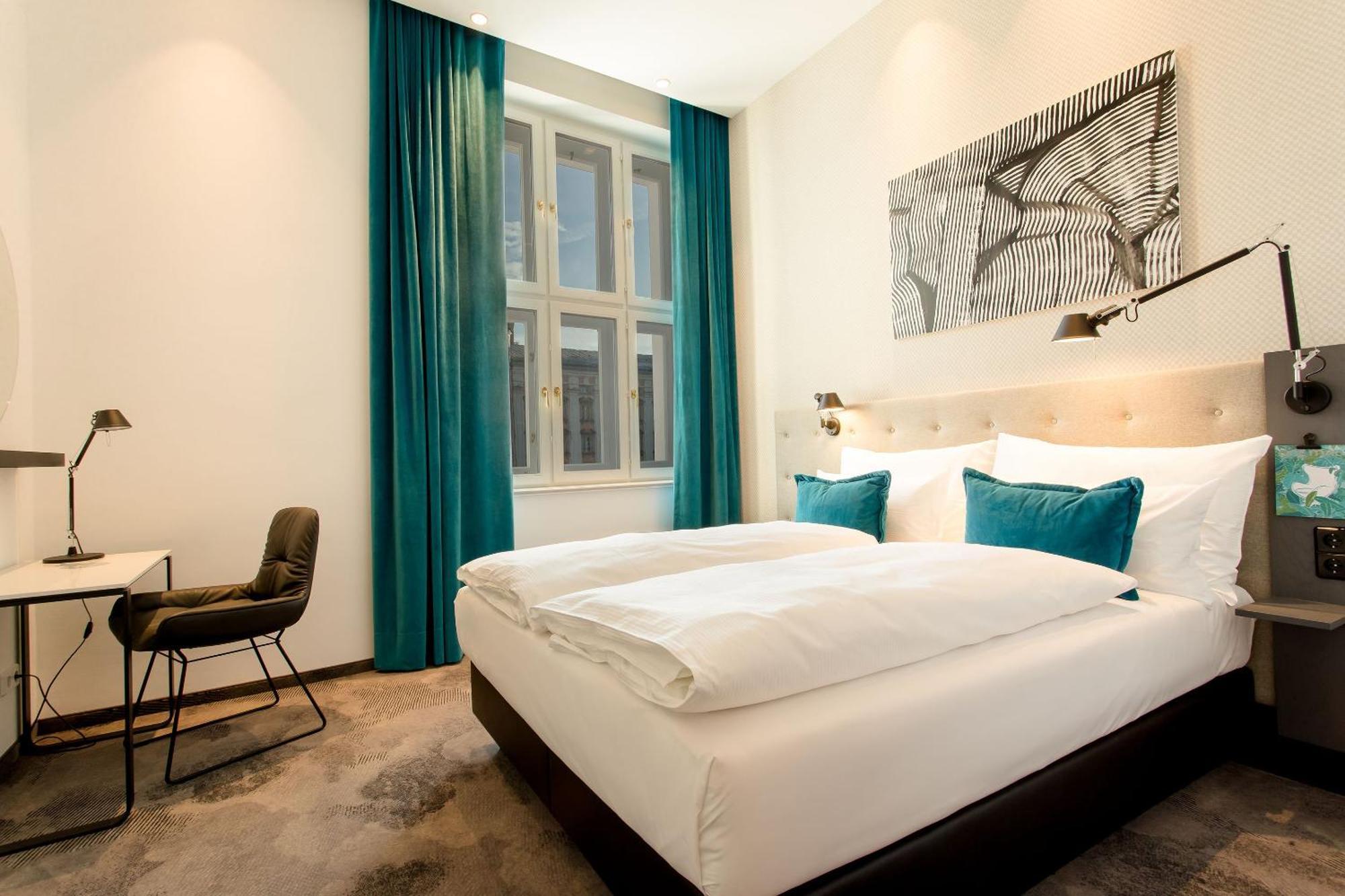 Motel One Linz-Hauptplatz Экстерьер фото