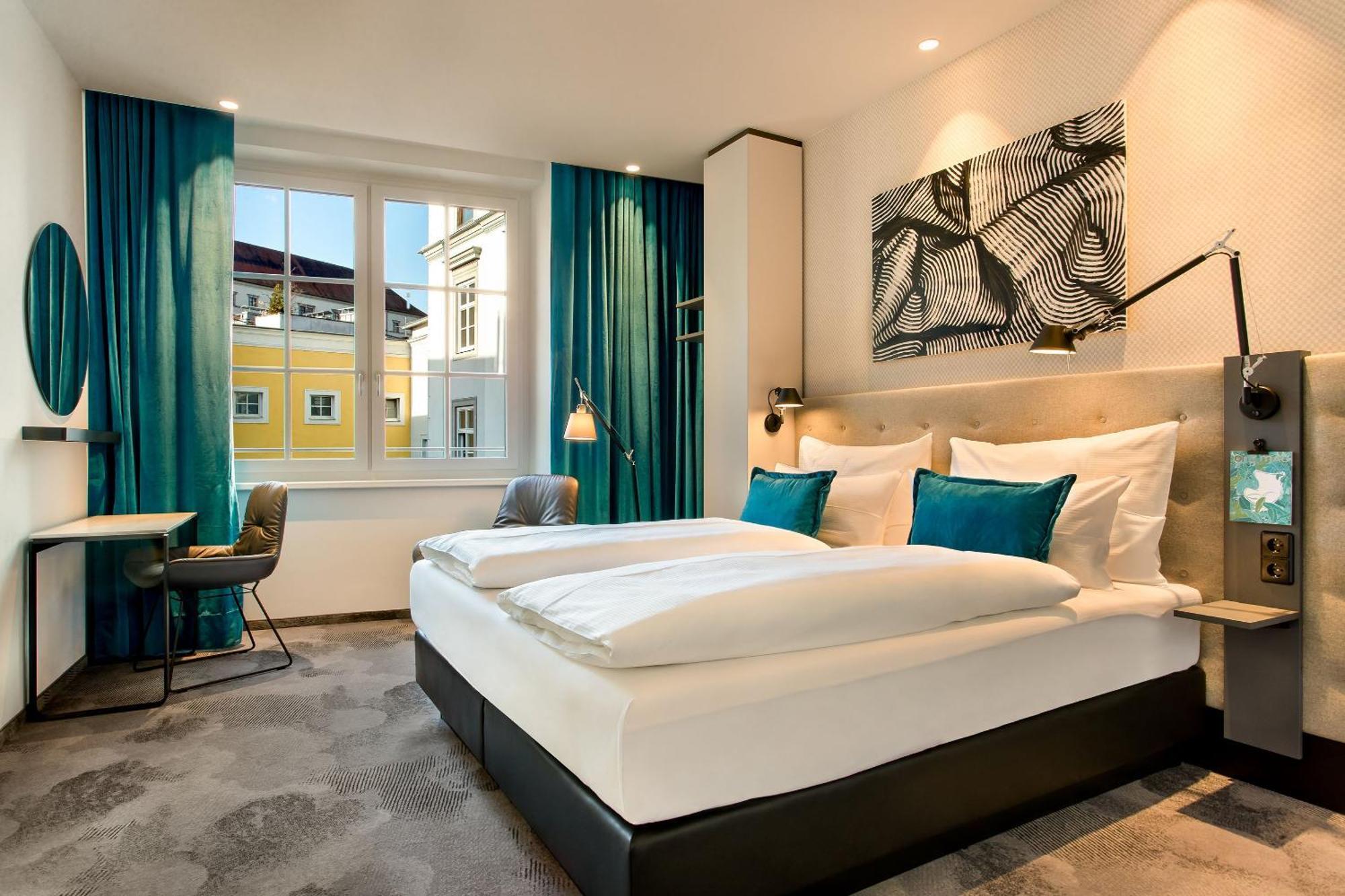 Motel One Linz-Hauptplatz Экстерьер фото